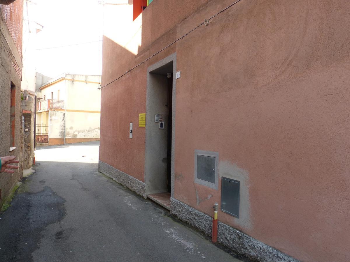 Il Pozzo Dei Desideri Bed & Breakfast Arbus Exterior photo