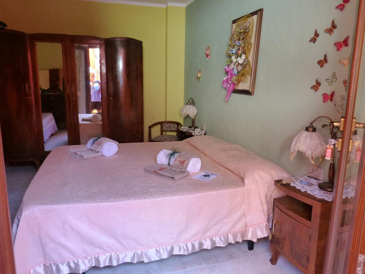 Il Pozzo Dei Desideri Bed & Breakfast Arbus Exterior photo